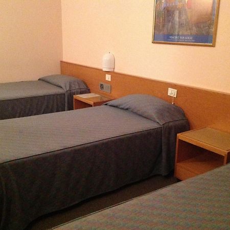 Hotel Villa Reale Argenta Bilik gambar