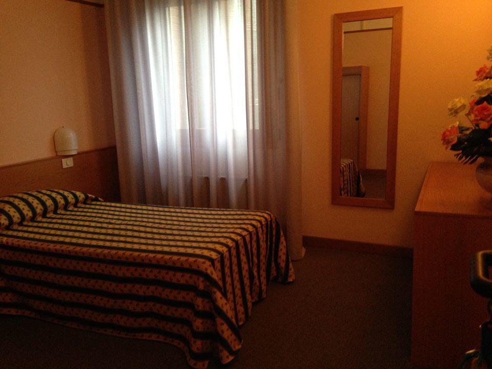 Hotel Villa Reale Argenta Luaran gambar