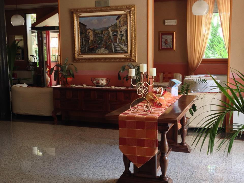 Hotel Villa Reale Argenta Luaran gambar
