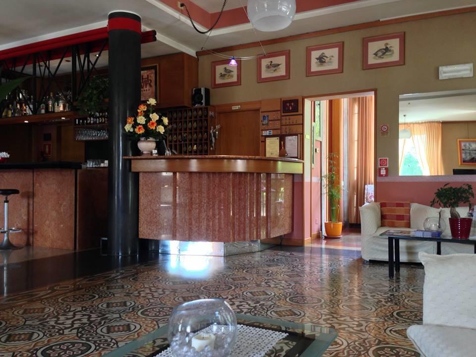 Hotel Villa Reale Argenta Luaran gambar